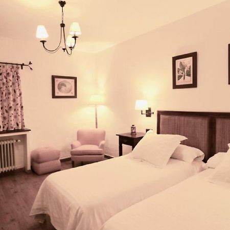 Hotel Casona De Navalmedio Cercedilla Pokoj fotografie